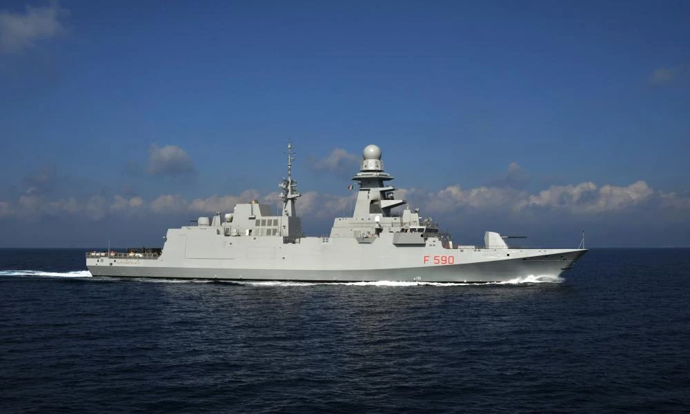 Επίσημη πρόταση από την Ιταλία για τις φρεγάτες